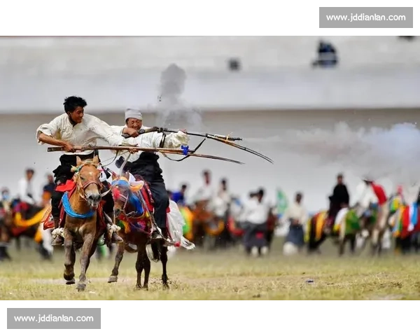 羌塘马蹄疾:恰青赛马节里的千年回响 羌塘马蹄疾:恰青赛马节里的千年回响