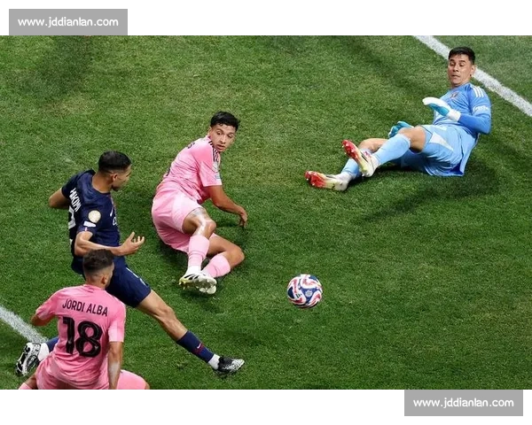 巴黎 4-0 碾压迈阿密!刘建宏激情解说:内维斯双响 + 阿什拉夫破门,梅西领衔的迈阿密遭遇重创! 巴黎 4-0 碾压迈阿密!刘建宏激情解说:内维斯双响 + 阿什拉夫破门,梅西领衔的迈阿密遭遇重创!