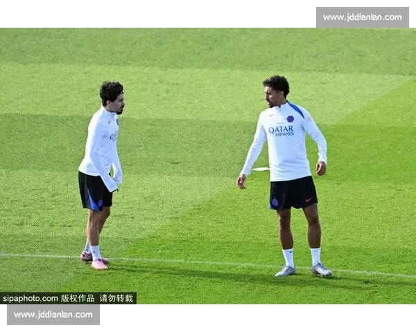 扎巴尔尼随巴黎赴乌迪内,欧超杯首秀推迟 扎巴尔尼随巴黎赴乌迪内,欧超杯首秀推迟