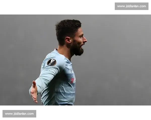 吉鲁重返法甲:家庭与欧联梦想的完美契合 吉鲁重返法甲:家庭与欧联梦想的完美契合