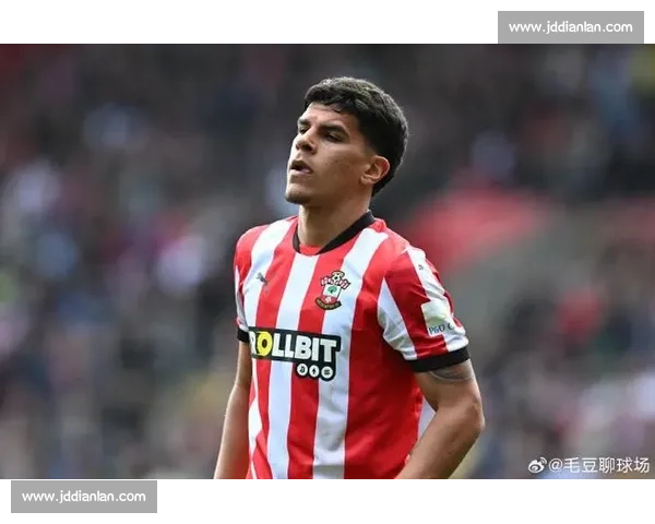 海纳力挺赫内斯:马特乌斯的转会费言论荒谬且不负责任 海纳力挺赫内斯:马特乌斯的转会费言论荒谬且不负责任