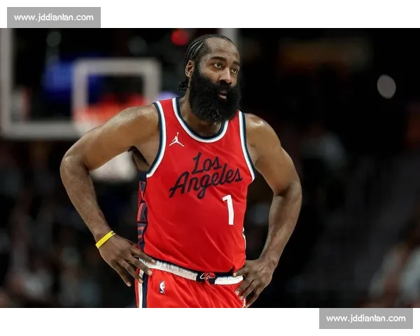 CC 解锁哈登式杀招!活塞重建之路需靠年轻力量 CC 解锁哈登式杀招!活塞重建之路需靠年轻力量