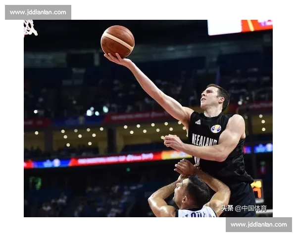 日本对阵希腊的战术博弈与世界杯赛场风云深度解析前瞻