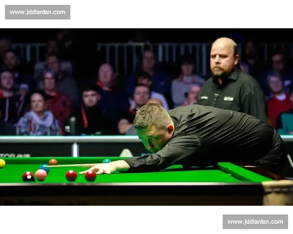 特鲁姆普对决墨菲巅峰碰撞诠释斯诺克智慧与火力较量新时代经典战